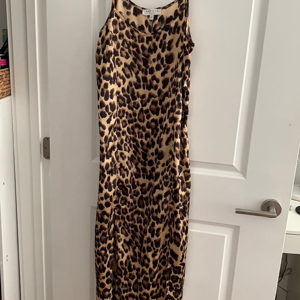 Maxi dress with slits